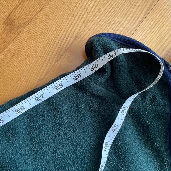 Green Fleece Sweater - Picture 6 of 7